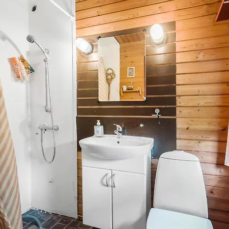 3 Bedroom Gorgeous In Hyllinge Kirke-Hyllinge